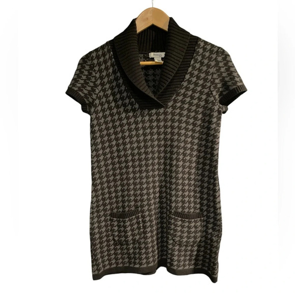 EUC Style & Co. Petite size small Black and Grey Houndstooth Short Sleeve Dress - Picture 1 of 4